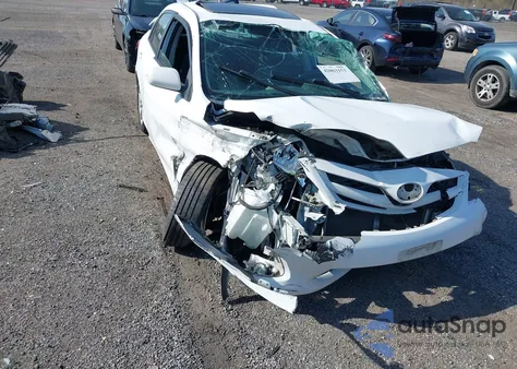 2011 Toyota Corolla S из США, поврежденный, VIN 2T1BU4EE7BC623648